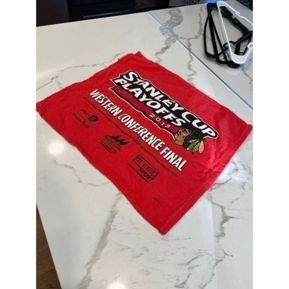 NHL Chicago Blackhawks Stanley Cup Playoffs 2013 Western Conference Towel 15"x14
